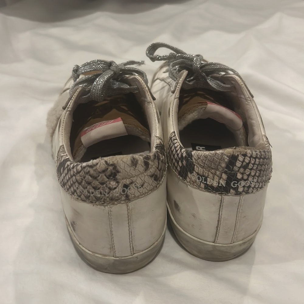 Golden Goose size 39 superstars - Picture 3 of 3